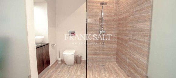 3 غرف نوم منزل في Siggiewi, Malta رقم 1203 36