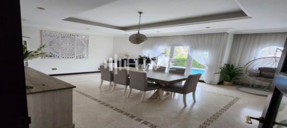 4 bedrooms Villa in Palm Jumeirah, UAE No. 56510 11