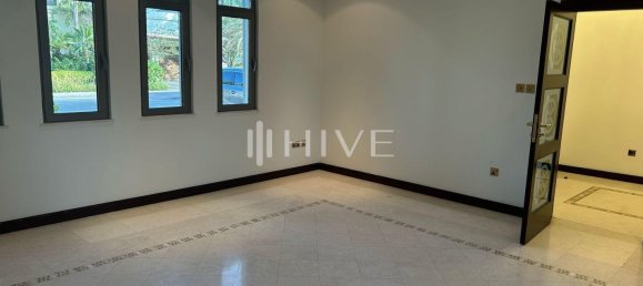 4 bedrooms Villa in Palm Jumeirah, UAE No. 56510 24