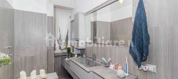 2 chambres Appartement à Milan, Italy No. 327532 32