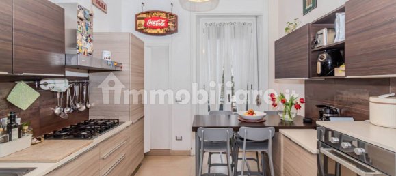 2 chambres Appartement à Milan, Italy No. 327532 9