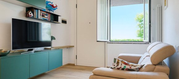 2 bedrooms Apartment in Rimini, Italy No. 348666 8