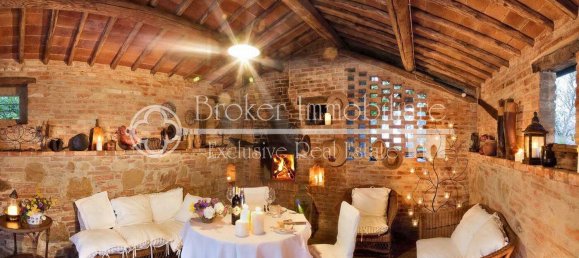 Villa de 15 dormitorios en Montepulciano, Italy No. 75871 32