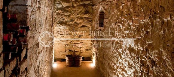 Villa de 15 dormitorios en Montepulciano, Italy No. 75871 34