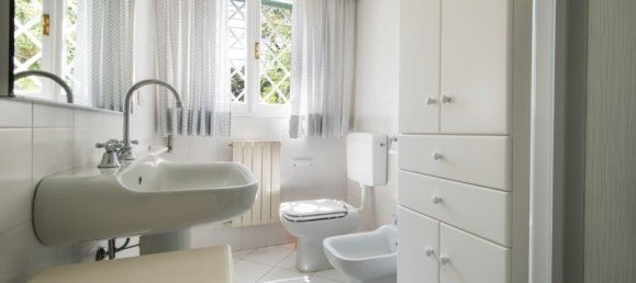 5 Schlafzimmer Villa in Pietrasanta, Italy, Nr. 71129 42