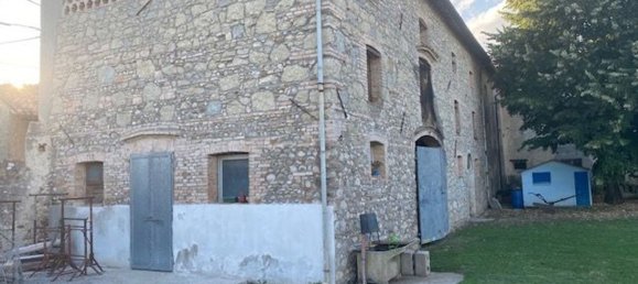 Дом с 8 комнатами в Удине, Италия № 309778 11