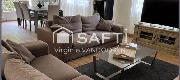 Villa de 3 dormitorios en La Capelle-les-Boulogne, France No. 247530 3