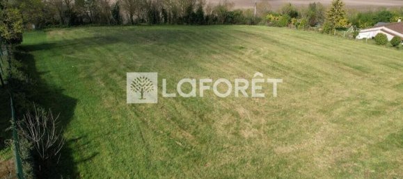 Земельный участок 4462м² в Ла-Жар, Франция № 196763 5