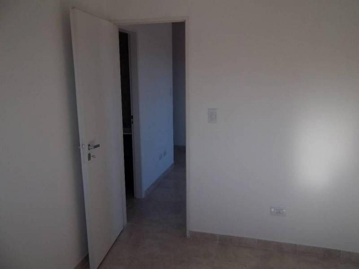 Studio in Avellaneda, Argentina, Nr. 6671