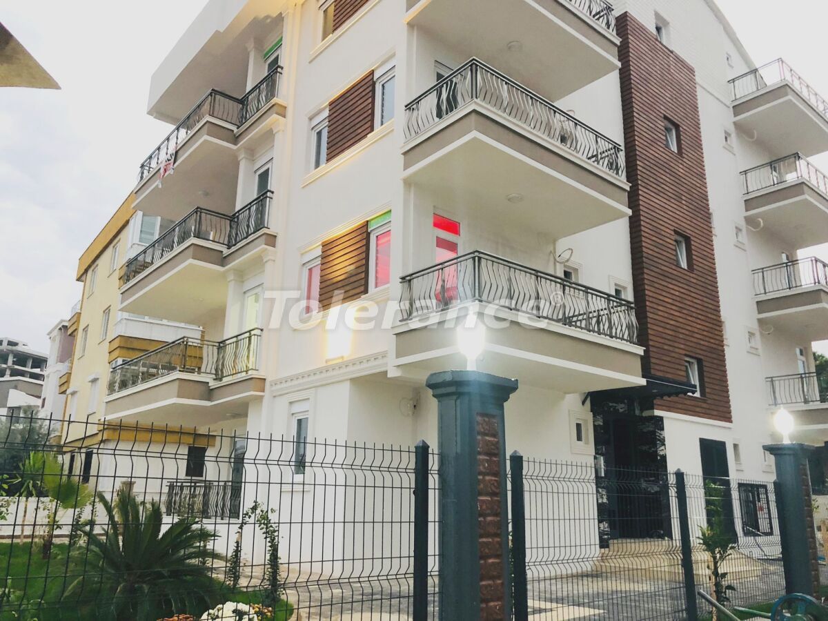 Apartment 5+1 in Kepez, Turkey No. 6103