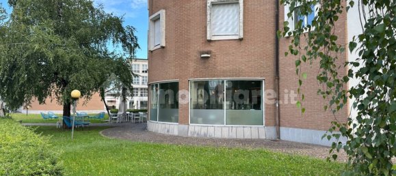 3-Zimmer Gewerbliche Immobilie in Udine, Italy, Nr. 259150 9