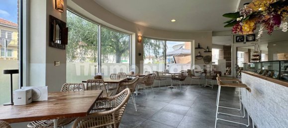 3-Zimmer Gewerbliche Immobilie in Udine, Italy, Nr. 259150 3