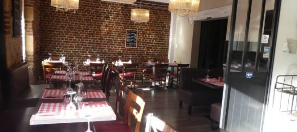  عقار تجاري في Charleville-Mezieres, France 96متر مربع رقم 67389 2