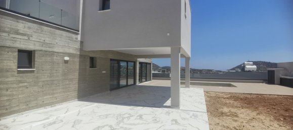 5 bedrooms Villa in Palodeia, Cyprus No. 5081 4