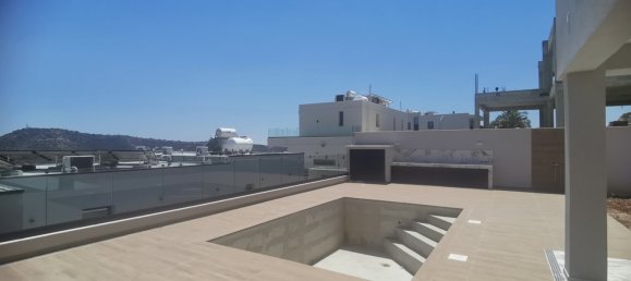 5 bedrooms Villa in Palodeia, Cyprus No. 5081 2