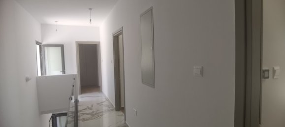 5 bedrooms Villa in Palodeia, Cyprus No. 5081 9