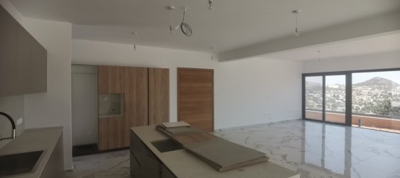 5 bedrooms Villa in Palodeia, Cyprus No. 5081 12