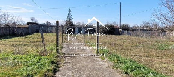 5 chambres Maison à Richelieu, France No. 94253 22