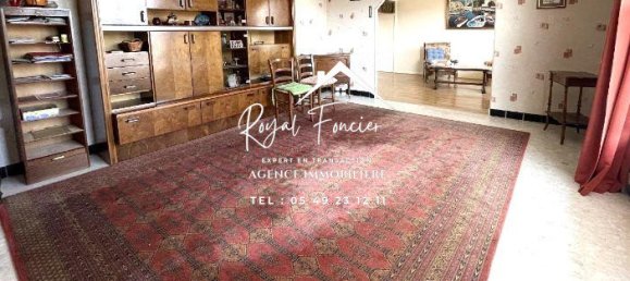 5 chambres Maison à Richelieu, France No. 94253 4