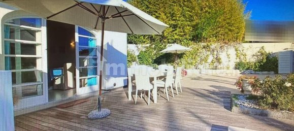 Villa de 5 dormitorios en Lucca, Italy No. 345797 7