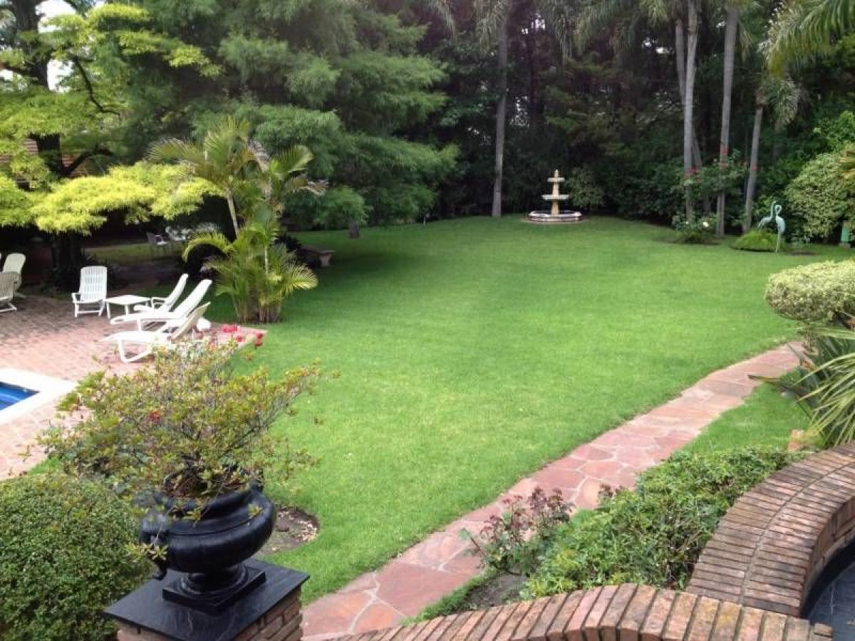  Land in San Isidro, Argentina No. 32298