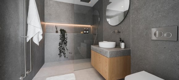 4 bedrooms Villa in Marbella, Spain No. 73369 10