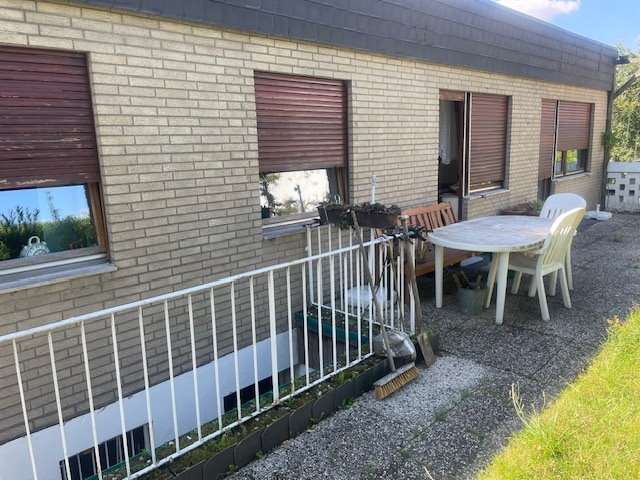 Бунгало с 4 комнатами в Меттман, Германия № 276235