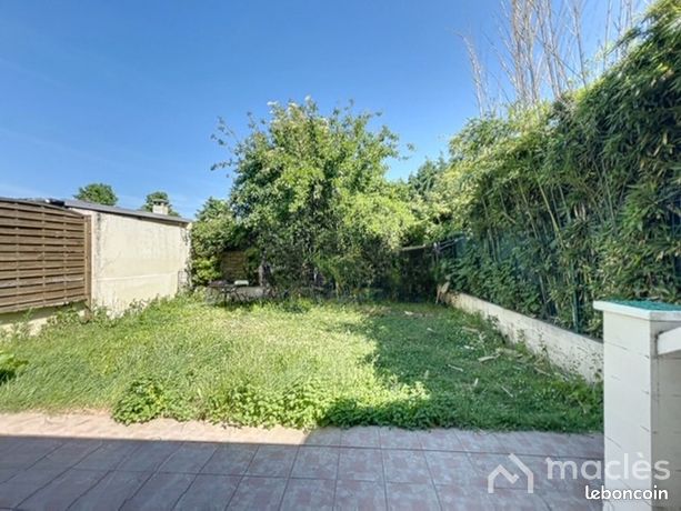 3 Schlafzimmer Haus in Pierrefitte-sur-Seine, France, Nr. 358445