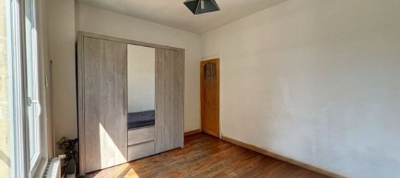 3 Schlafzimmer Haus in Pierrefitte-sur-Seine, France, Nr. 358445 5