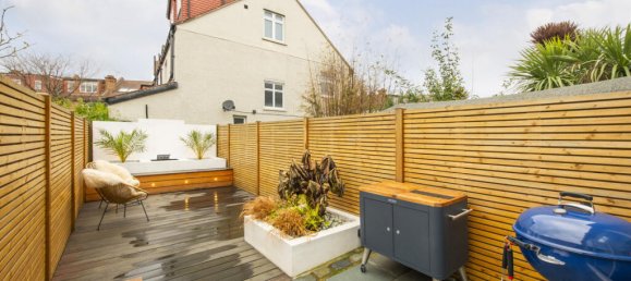 2 bedrooms House in East Sheen, United Kingdom No. 8958 5