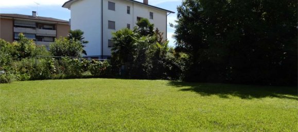 Terreno en Udine, Italy 510 m² No. 286665 2