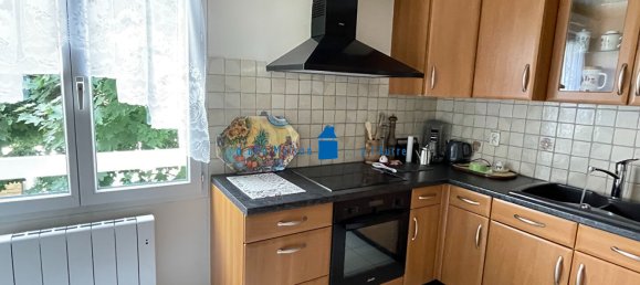 3 bedrooms Apartment in Carrieres-sur-Seine, France No. 171432 5