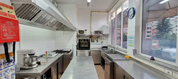  عقار تجاري في Viseu, Portugal 133متر مربع رقم 10051 7