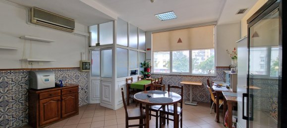  عقار تجاري في Viseu, Portugal 133متر مربع رقم 10051 5