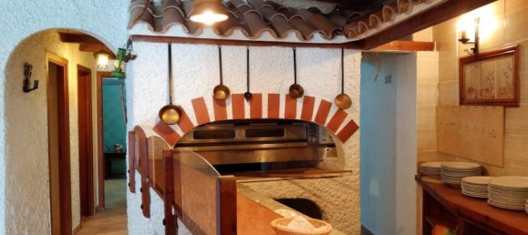 Gewerbliche Immobilie in Santa Ponsa, Spain 230m², Nr. 14157 3