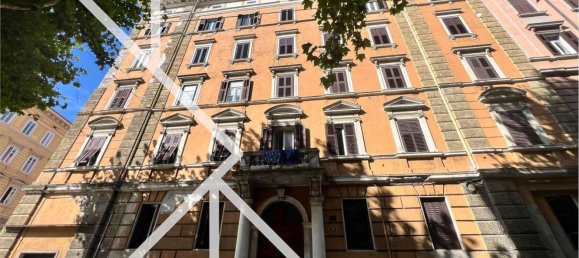 Apartamento de 2 dormitorios en Trieste, Italy No. 312491 11
