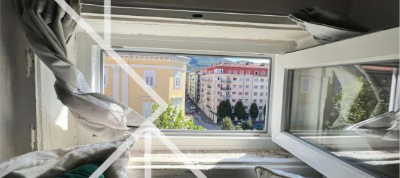 Apartamento de 2 dormitorios en Trieste, Italy No. 312491 5