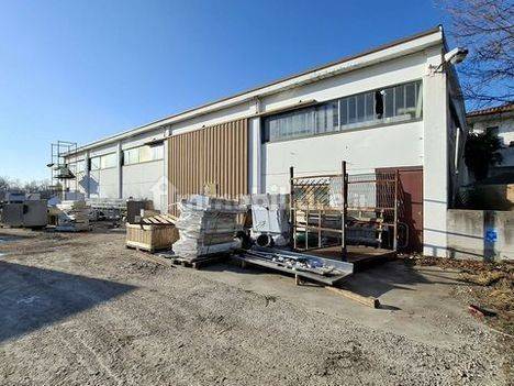  Commercial property in Udine, Italy No. 395355