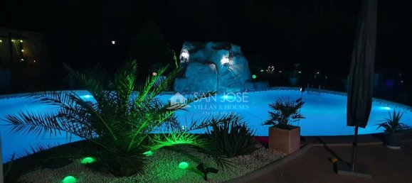 4 bedrooms House in Monovar, Spain No. 84020 17