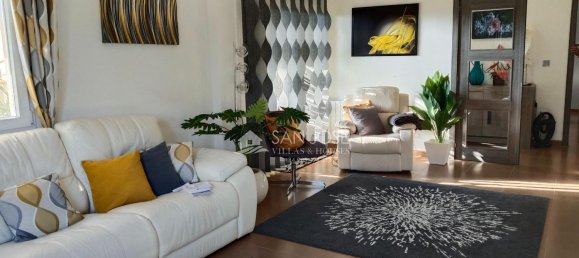 4 bedrooms House in Monovar, Spain No. 84020 7