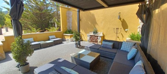 4 bedrooms House in Monovar, Spain No. 84020 4