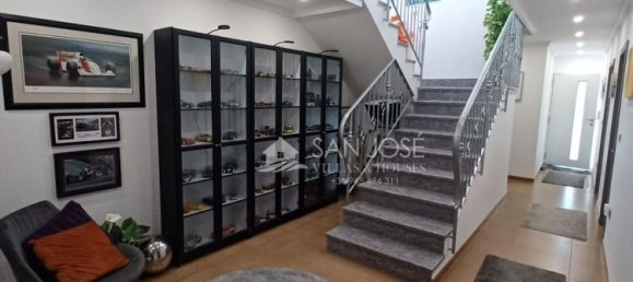 4 bedrooms House in Monovar, Spain No. 84020 23