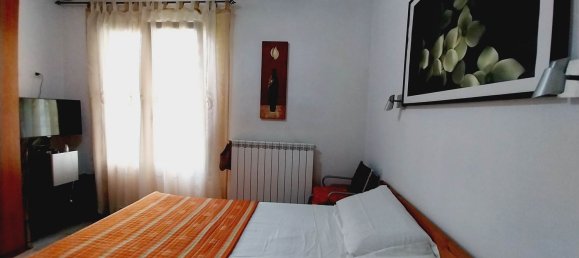 2 rooms Apartment in Florence, Italy No. 108654 11