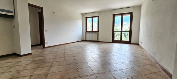 3-salle Appartement à Gandino, Italy No. 117599 7