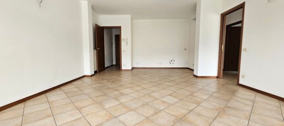 3-salle Appartement à Gandino, Italy No. 117599 18