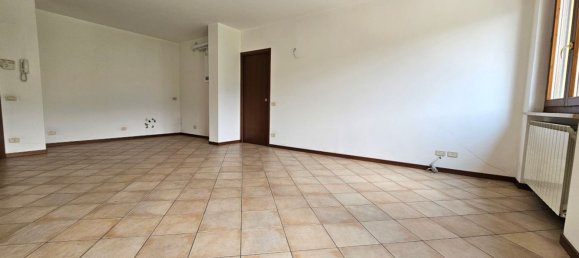 3-salle Appartement à Gandino, Italy No. 117599 15