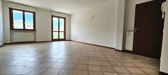 3-salle Appartement à Gandino, Italy No. 117599 17