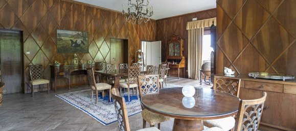 15 غرف نوم فيلا في Somma Lombardo, Italy رقم 61126 42