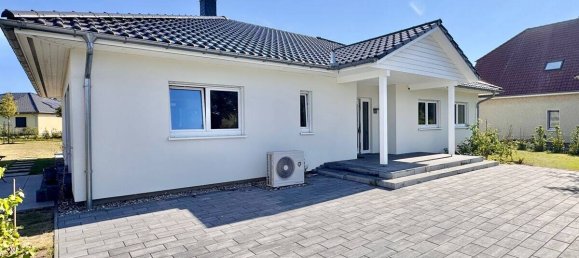 Bungalow de 4 habitaciónes en Mecklenburgische Seenplatte, Germany No. 269025 13