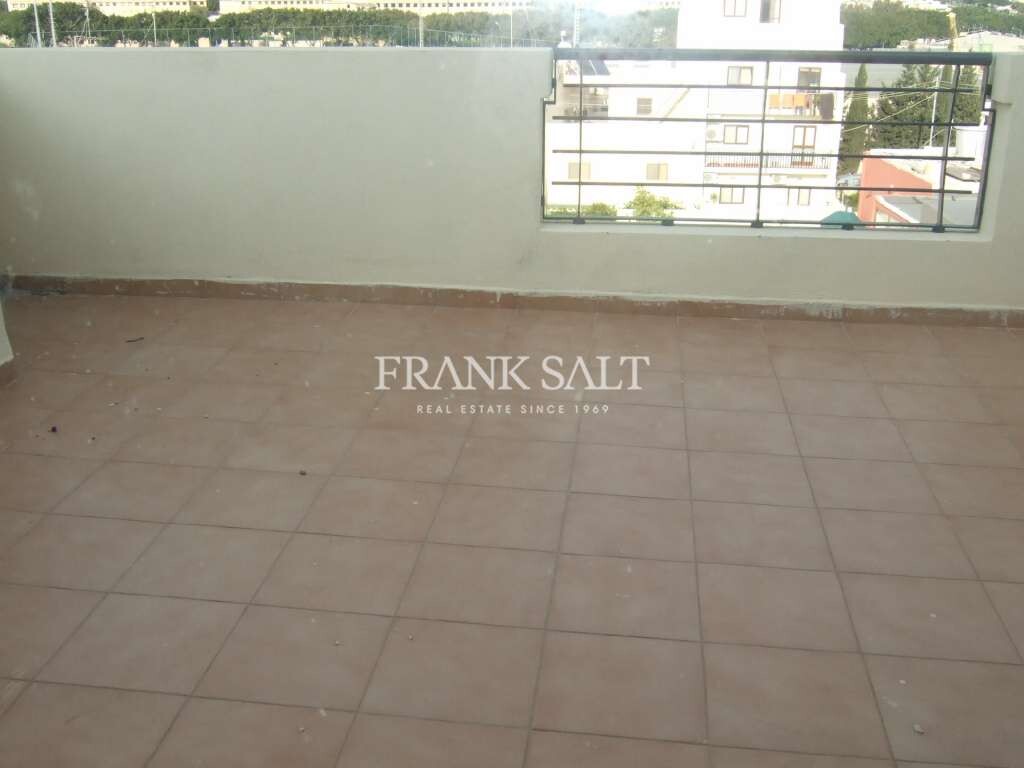 Пентхаус с 3 спальнями в Моста, Мальта № 1072